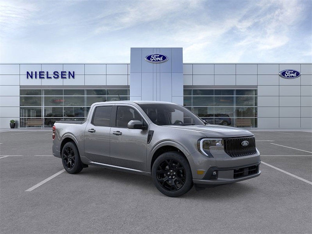 2025 Ford Maverick Lobo Standard