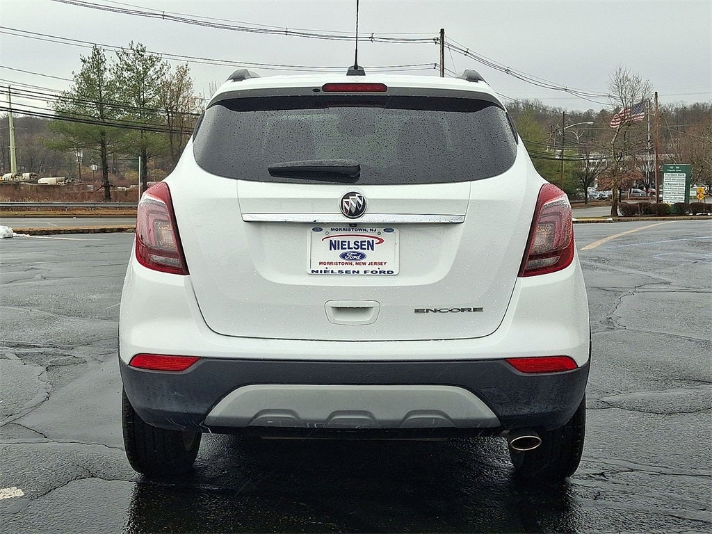 2020 Buick Encore Essence