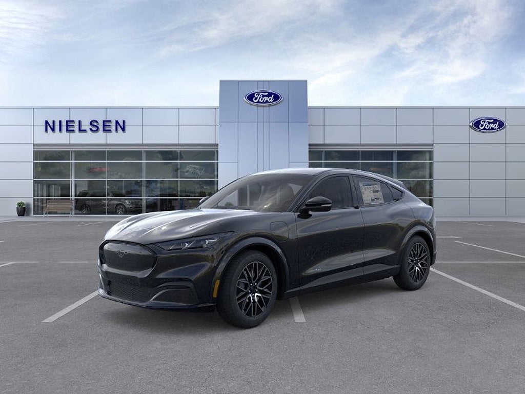 2026 Ford Mustang-Mach-e Premium's photo