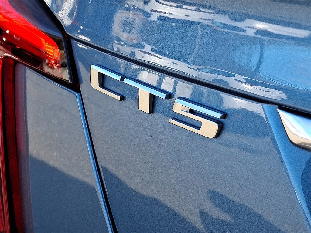 2023 Cadillac CT5 Premium Luxury