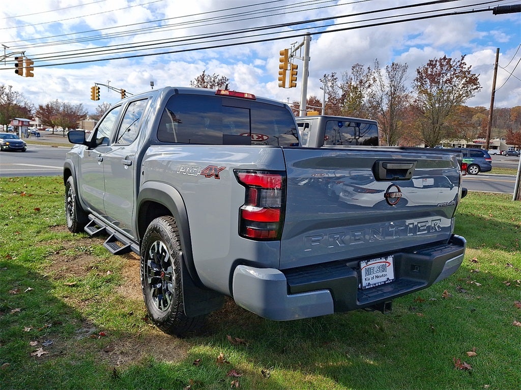 2023 Nissan Frontier PRO-4X 4X4