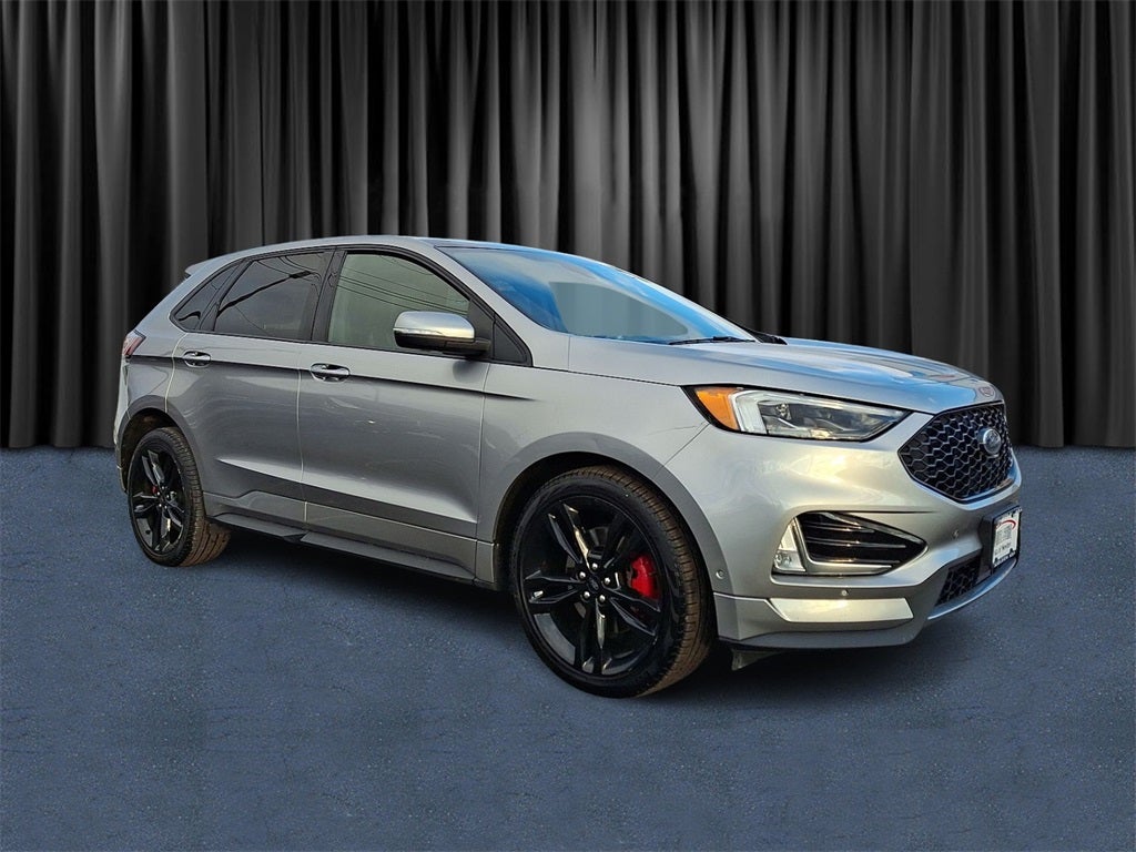 2020 Ford Edge ST
