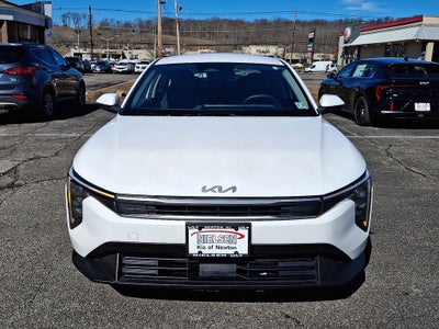 2025 Kia K4 LX