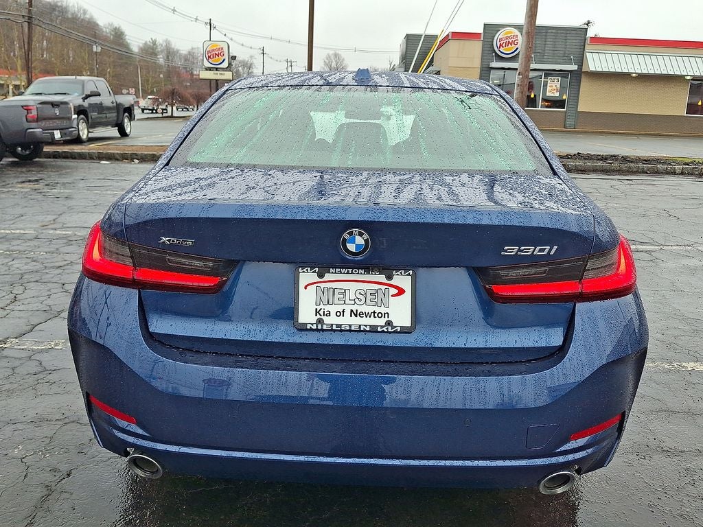 2024 BMW 3 Series 330i xDrive