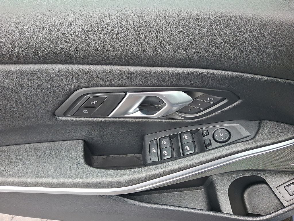 2024 BMW 3 Series 330i xDrive