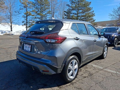 2025 Nissan Kicks Play S