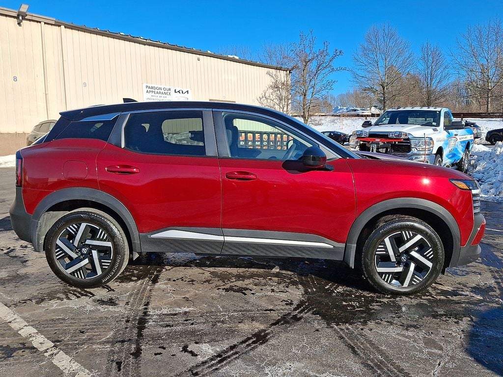 2025 Nissan Kicks SV