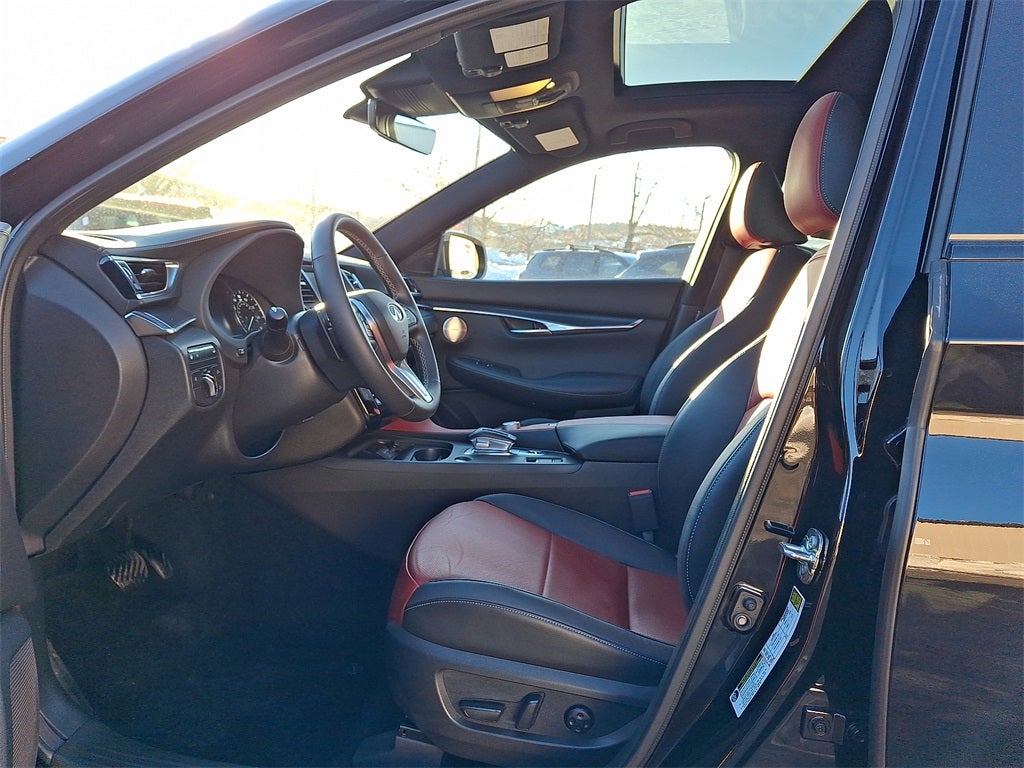 2023 INFINITI QX50 SPORT