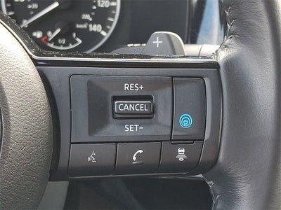 2022 Nissan Pathfinder SV 4WD