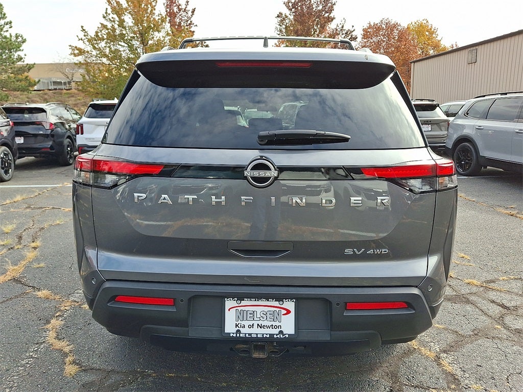 2022 Nissan Pathfinder SV 4WD
