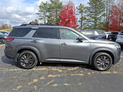 2022 Nissan Pathfinder SV 4WD