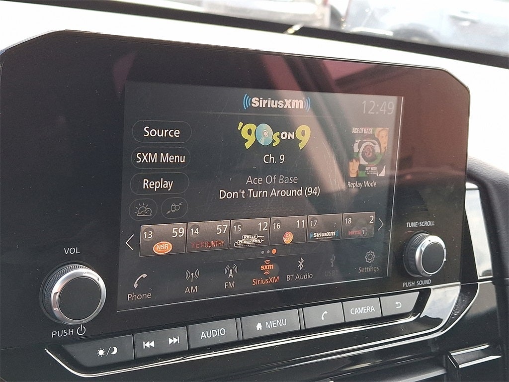 2022 Nissan Pathfinder SV 4WD