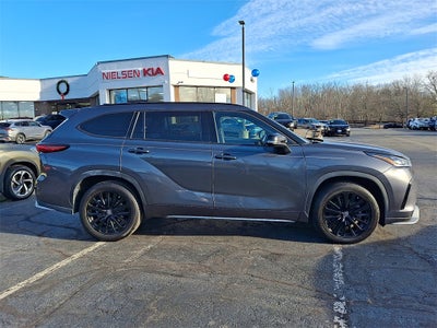 2023 Toyota Highlander XSE AWD