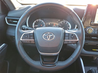 2023 Toyota Highlander XSE AWD