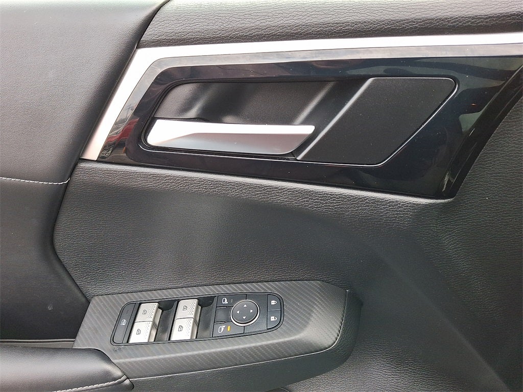 2022 Mitsubishi Outlander Black Edition