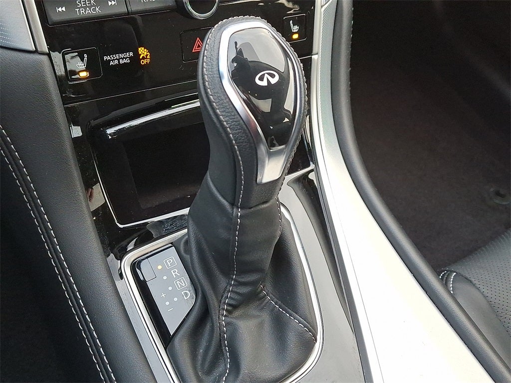 2022 INFINITI Q50 LUXE