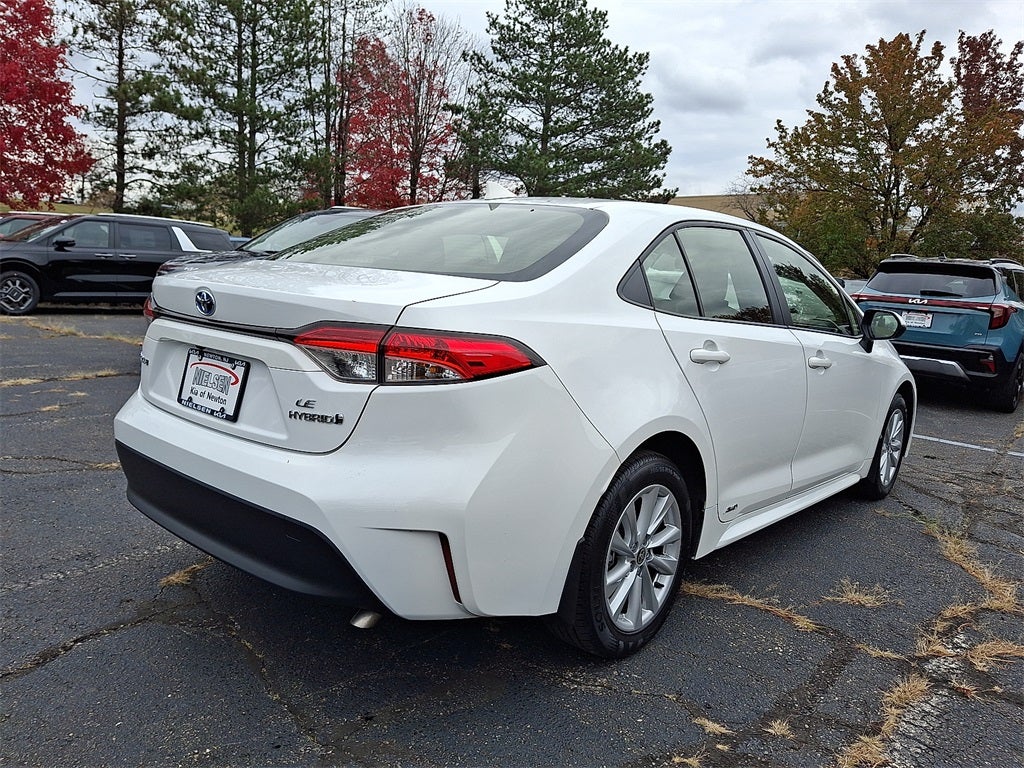 2024 Toyota Corolla Hybrid LE