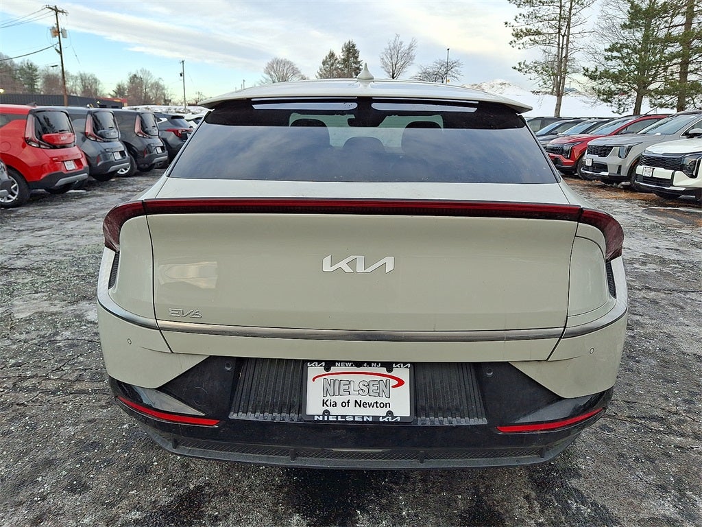 2022 Kia EV6 Wind AWD