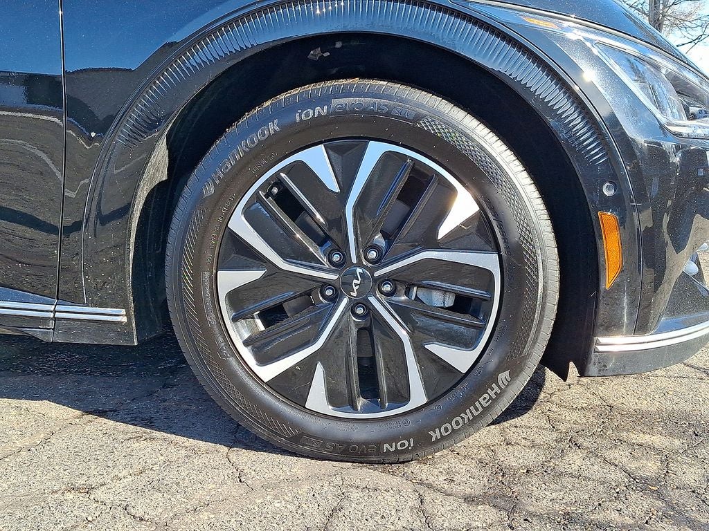 2022 Kia EV6 Wind