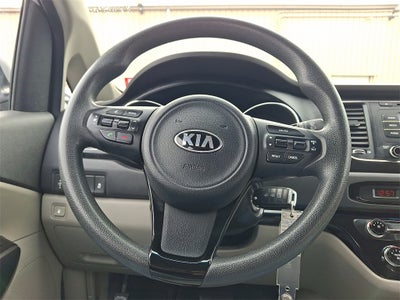 2016 Kia Sedona L