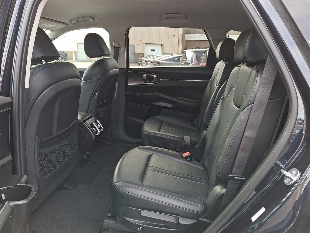 2023 Kia Sorento Hybrid EX AWD