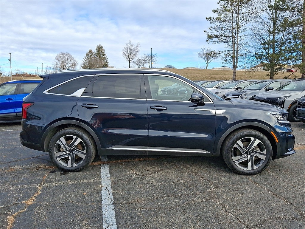 2023 Kia Sorento Hybrid EX AWD