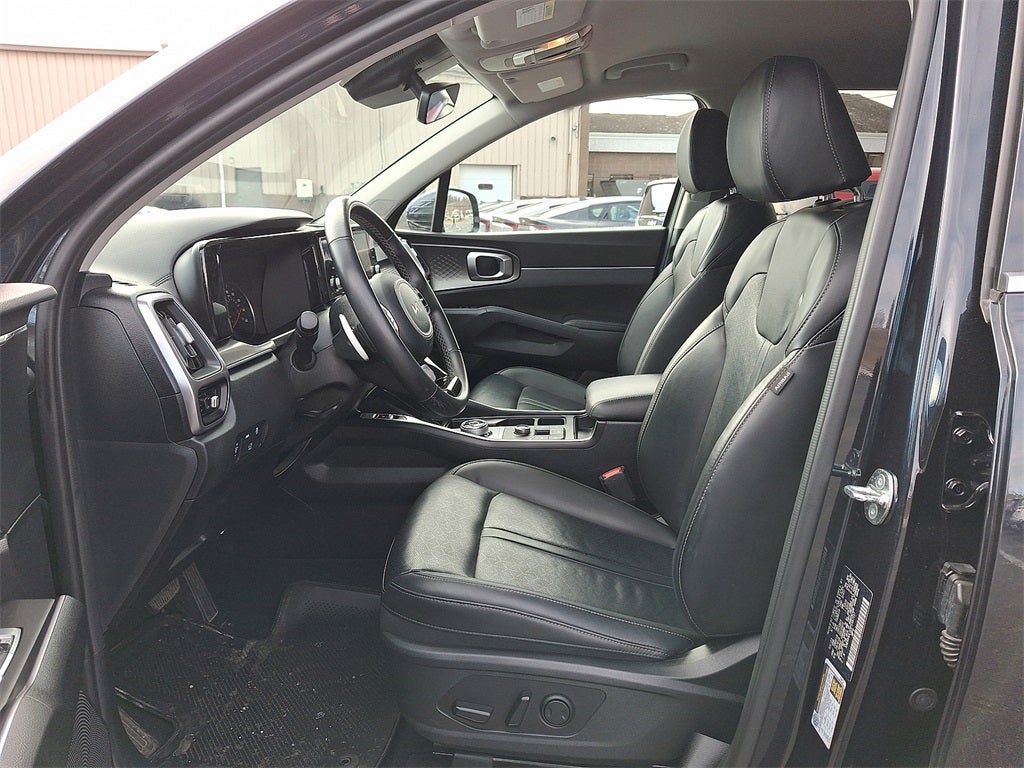 2023 Kia Sorento Hybrid EX AWD