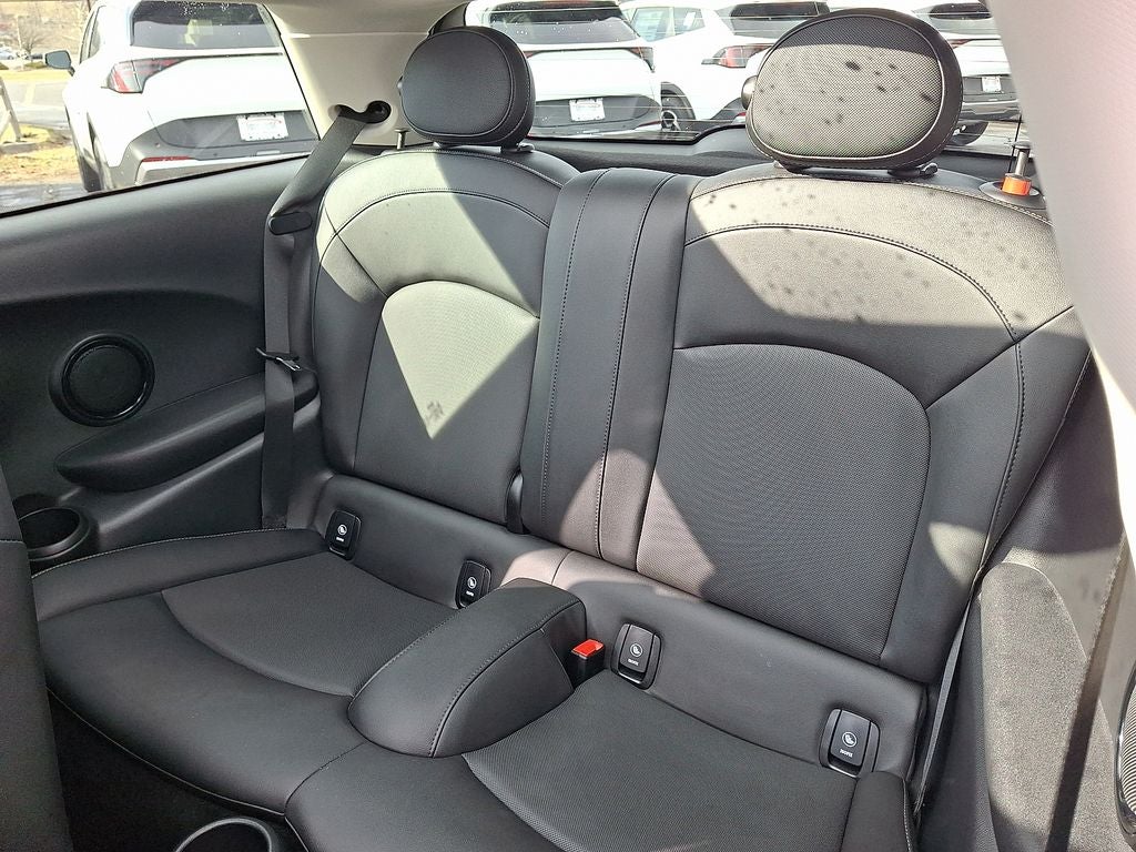 2023 MINI Cooper Base