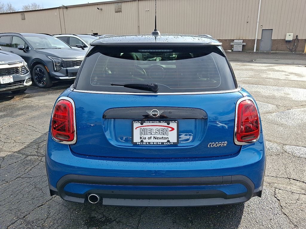 2023 MINI Cooper Base