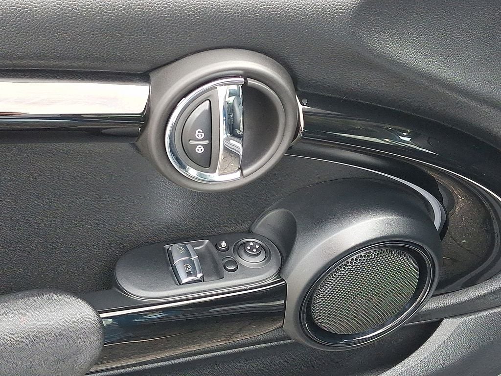 2023 MINI Cooper Base