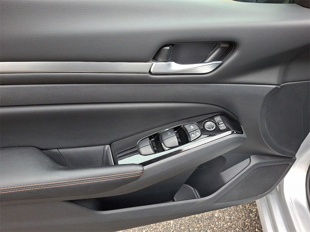 2024 Nissan Altima 2.5 SR AWD