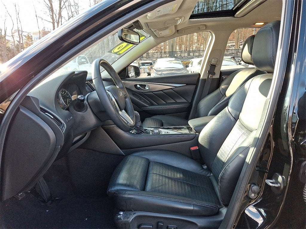 2018 INFINITI Q50 Sport ESSENTIAL & ALL WEATHER PKG AWD