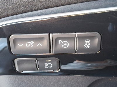 2019 Toyota Prius LE AWD-e