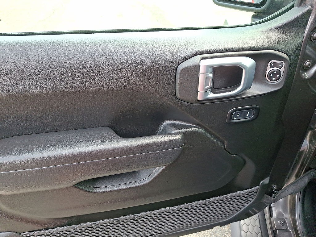 2022 Jeep Wrangler Sport S