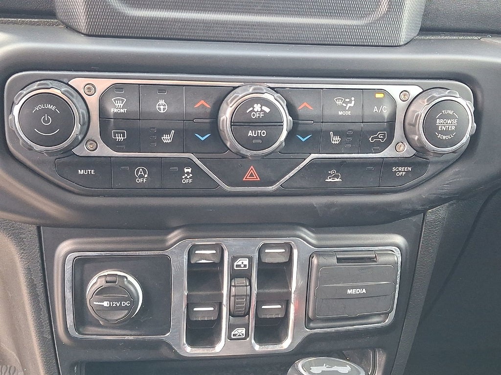 2021 Jeep Wrangler Sahara