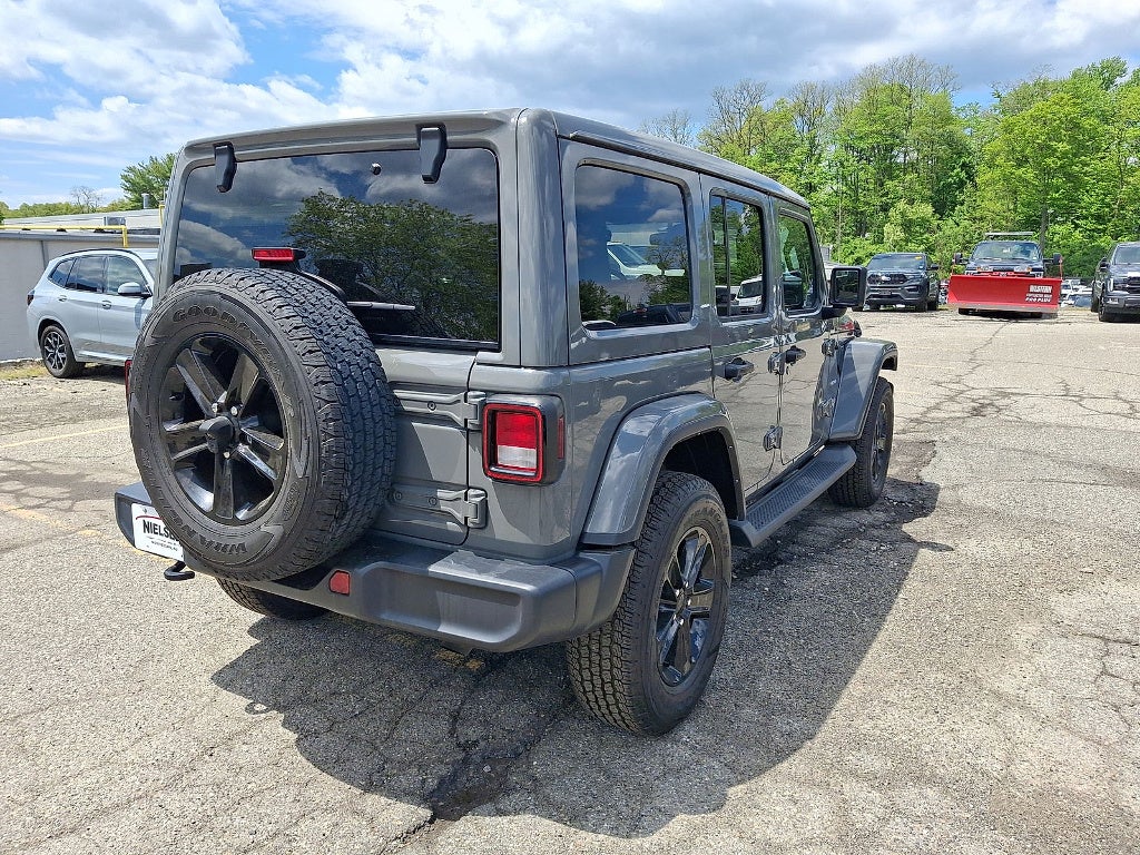 2021 Jeep Wrangler Sahara