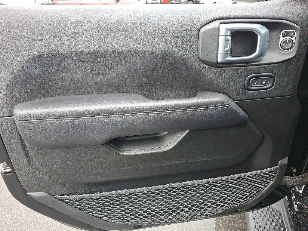 2022 Jeep Wrangler Sahara Altitude