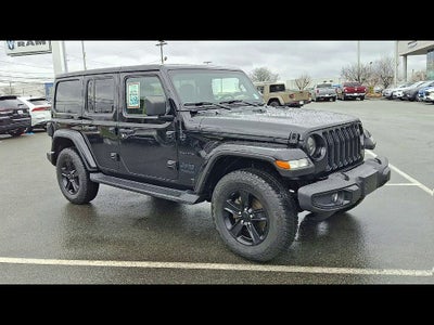 2022 Jeep Wrangler Sahara Altitude