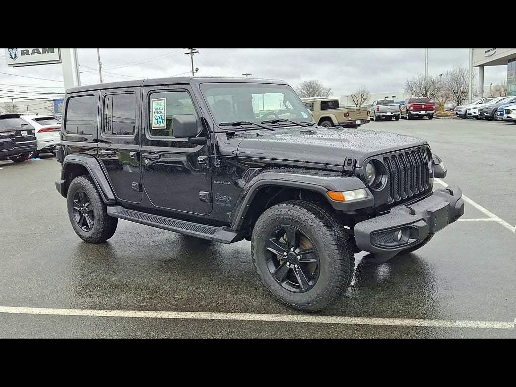 2022 Jeep Wrangler Sahara Altitude