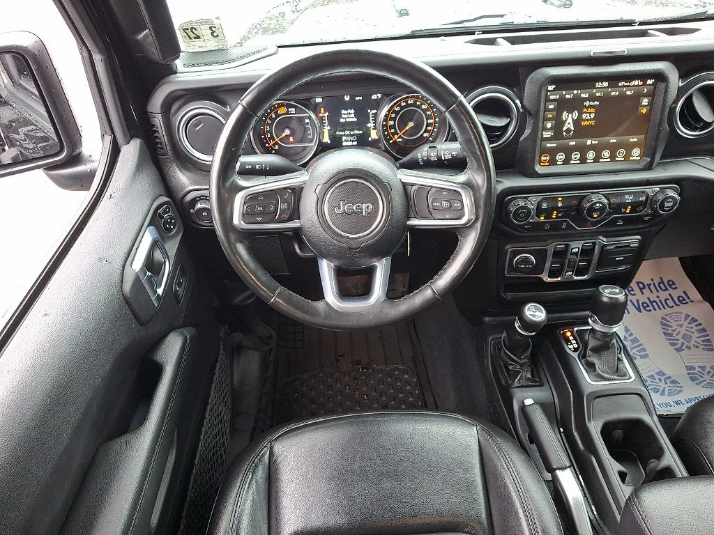 2022 Jeep Wrangler Sahara Altitude