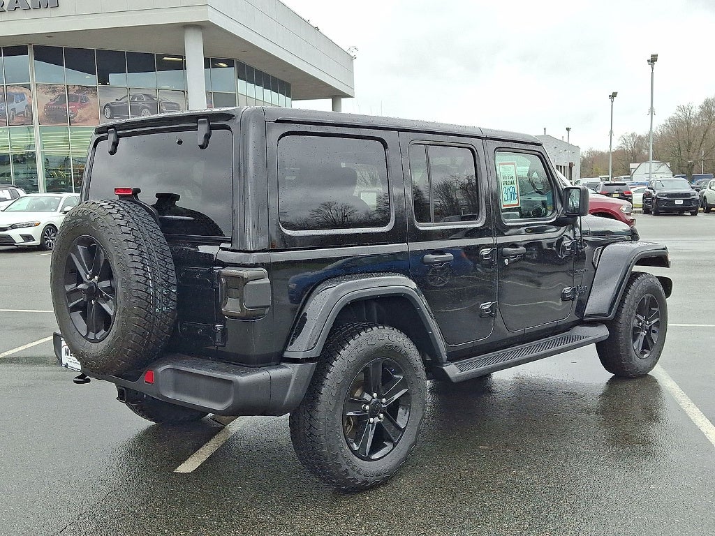 2022 Jeep Wrangler Sahara Altitude