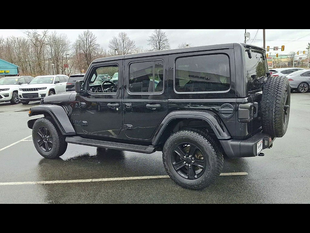 2022 Jeep Wrangler Sahara Altitude
