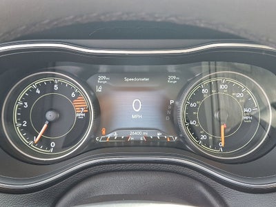 2023 Jeep Cherokee Altitude Lux