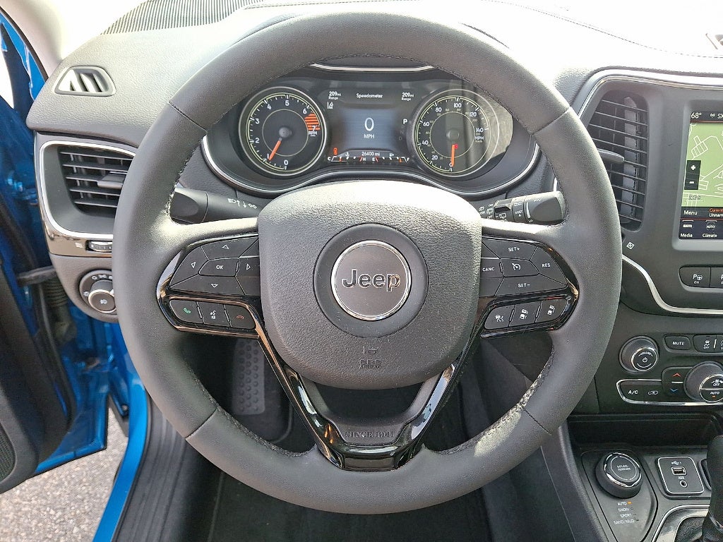 2023 Jeep Cherokee Altitude Lux