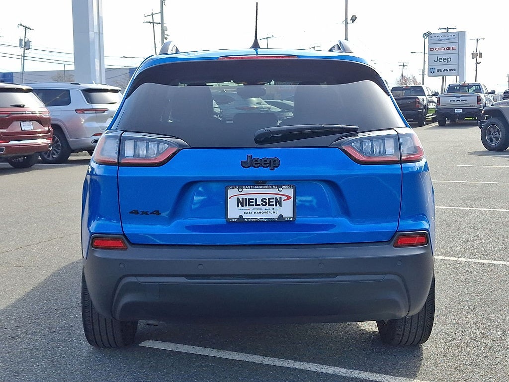 2023 Jeep Cherokee Altitude Lux