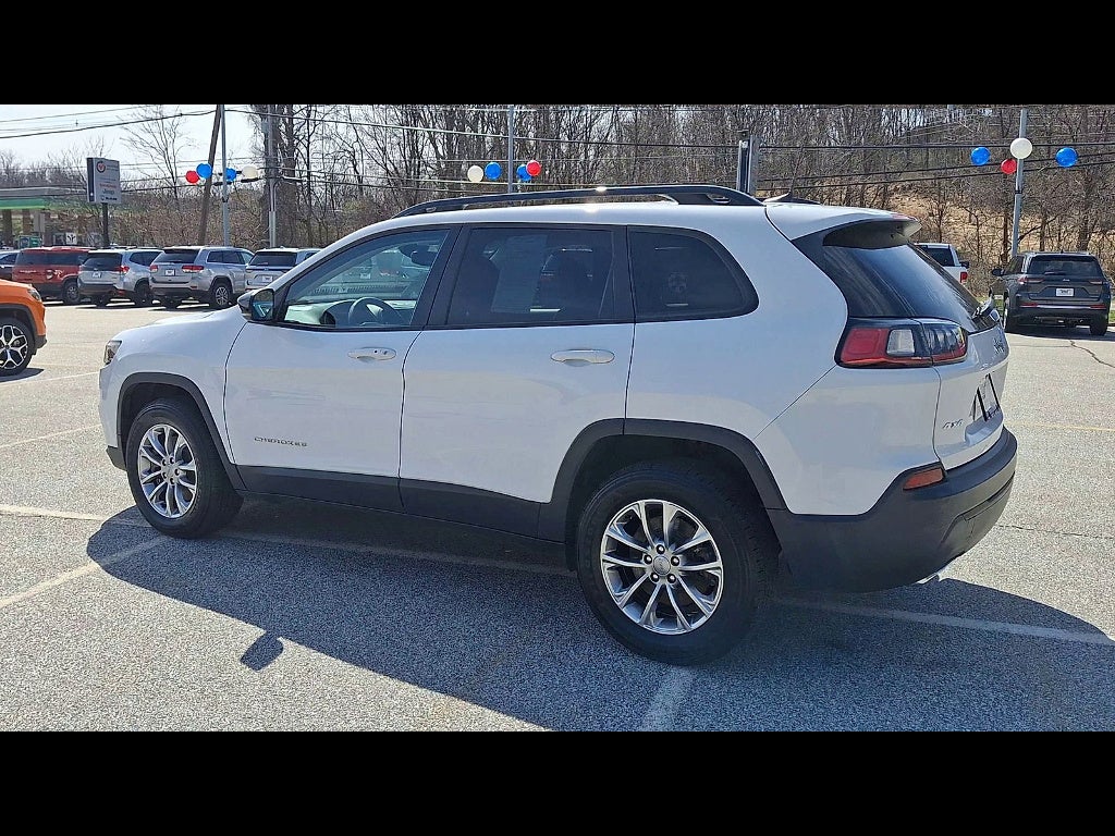 2022 Jeep Cherokee Latitude Lux