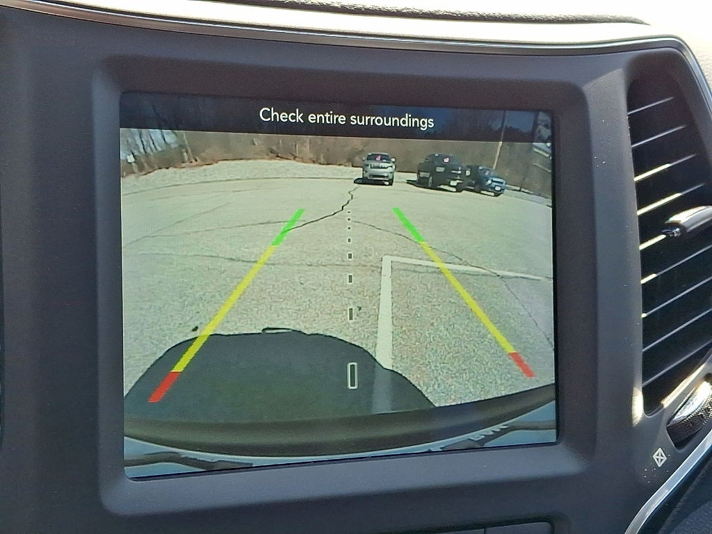 2022 Jeep Cherokee Latitude Lux