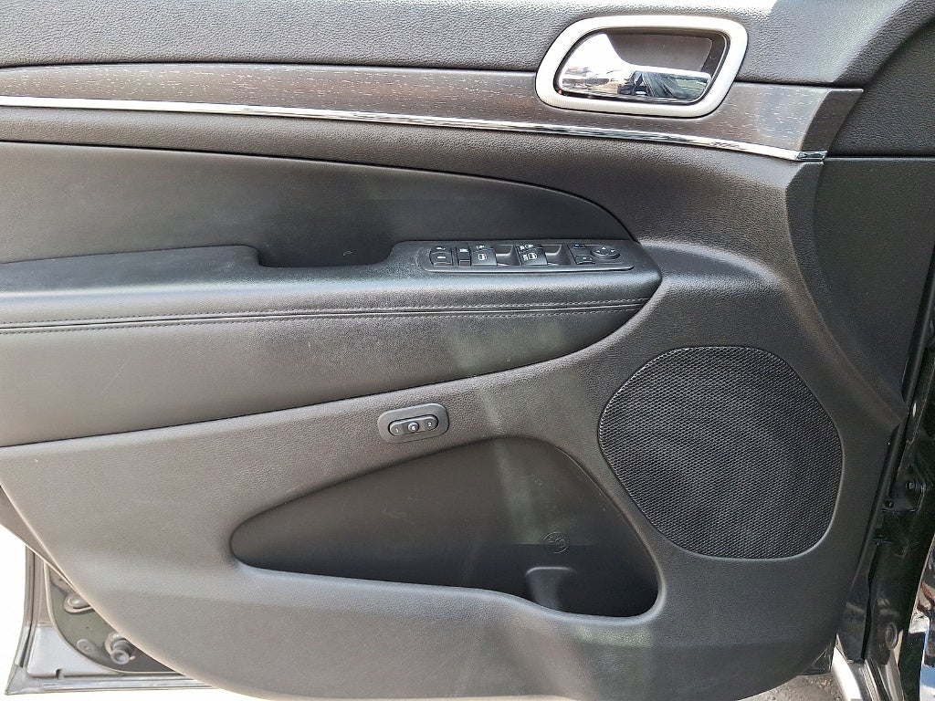 2018 Jeep Grand Cherokee Sterling Edition