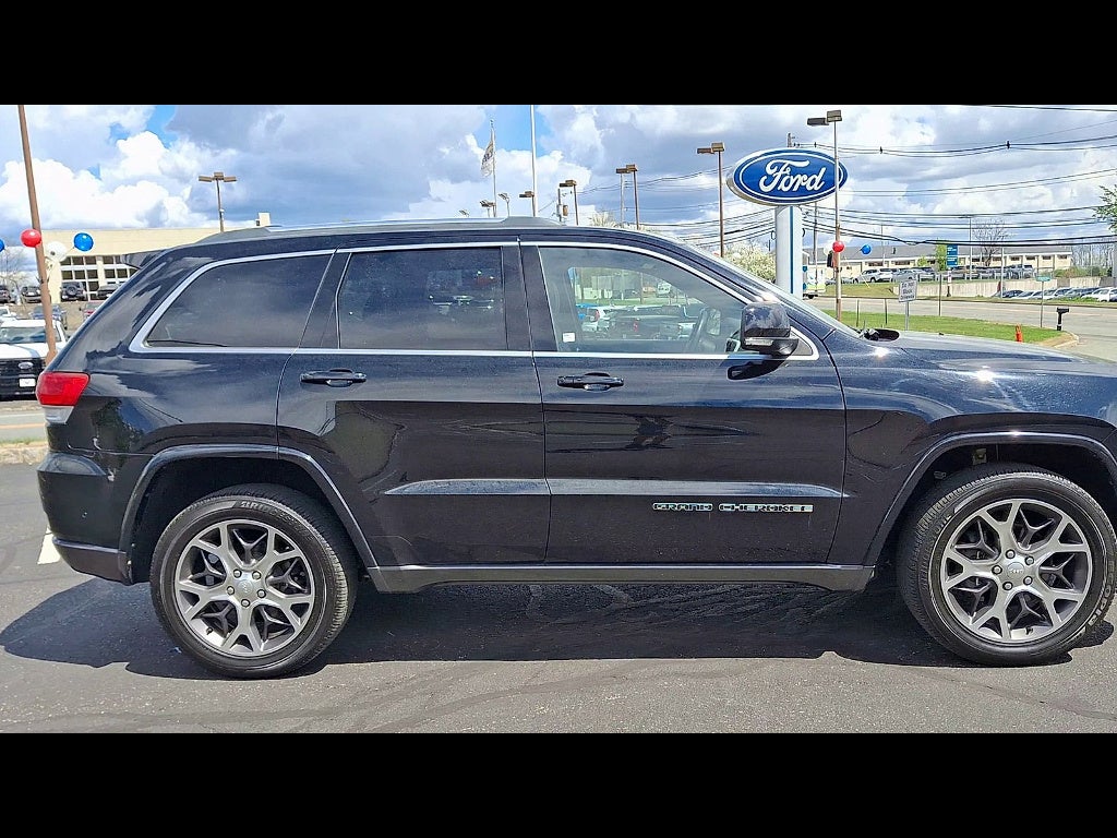 2018 Jeep Grand Cherokee Sterling Edition