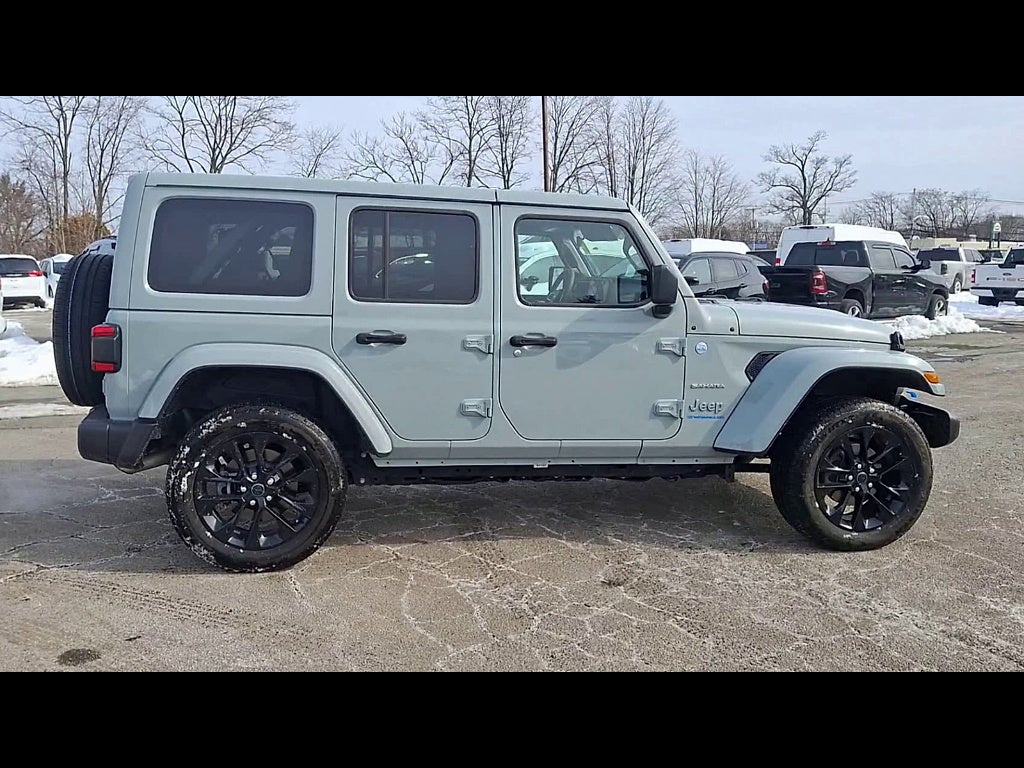 2024 Jeep Wrangler 4xe Sahara 4xe